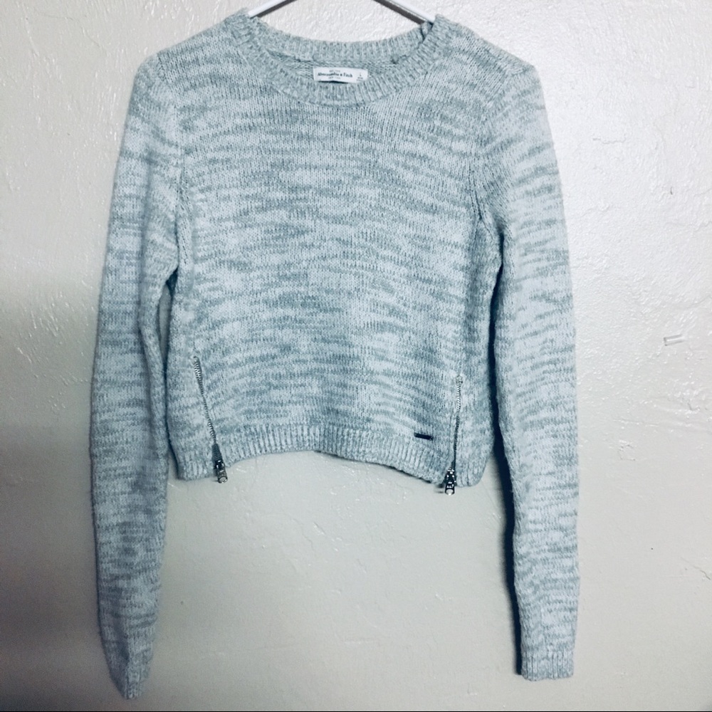 ABERCROMBIE & FITCH Cozy Sweater w/ Zipper Details
